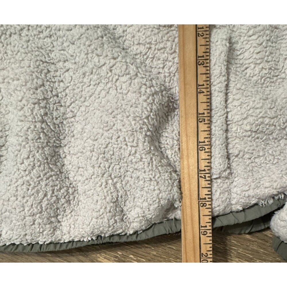 Vuori Cozy Sherpa Popover Women Sherpa Pullover Jacket Cream Green 1/2 Snap - Picture 4 of 12